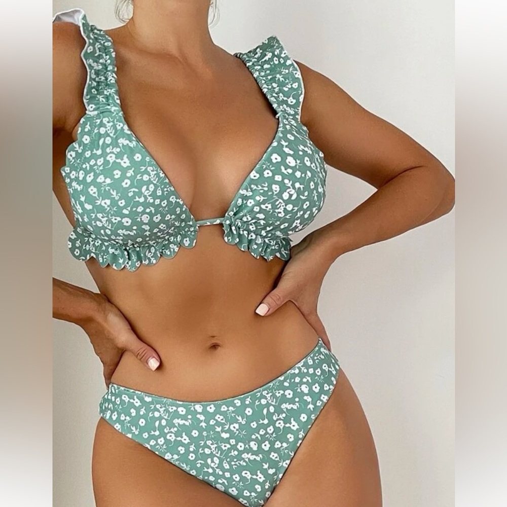 frill trim bikini